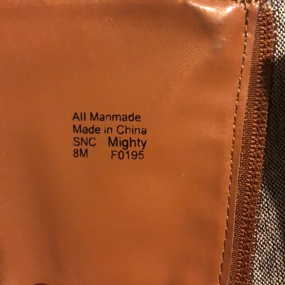 Caramel colored boots, size 8 - Picture 3 of 3